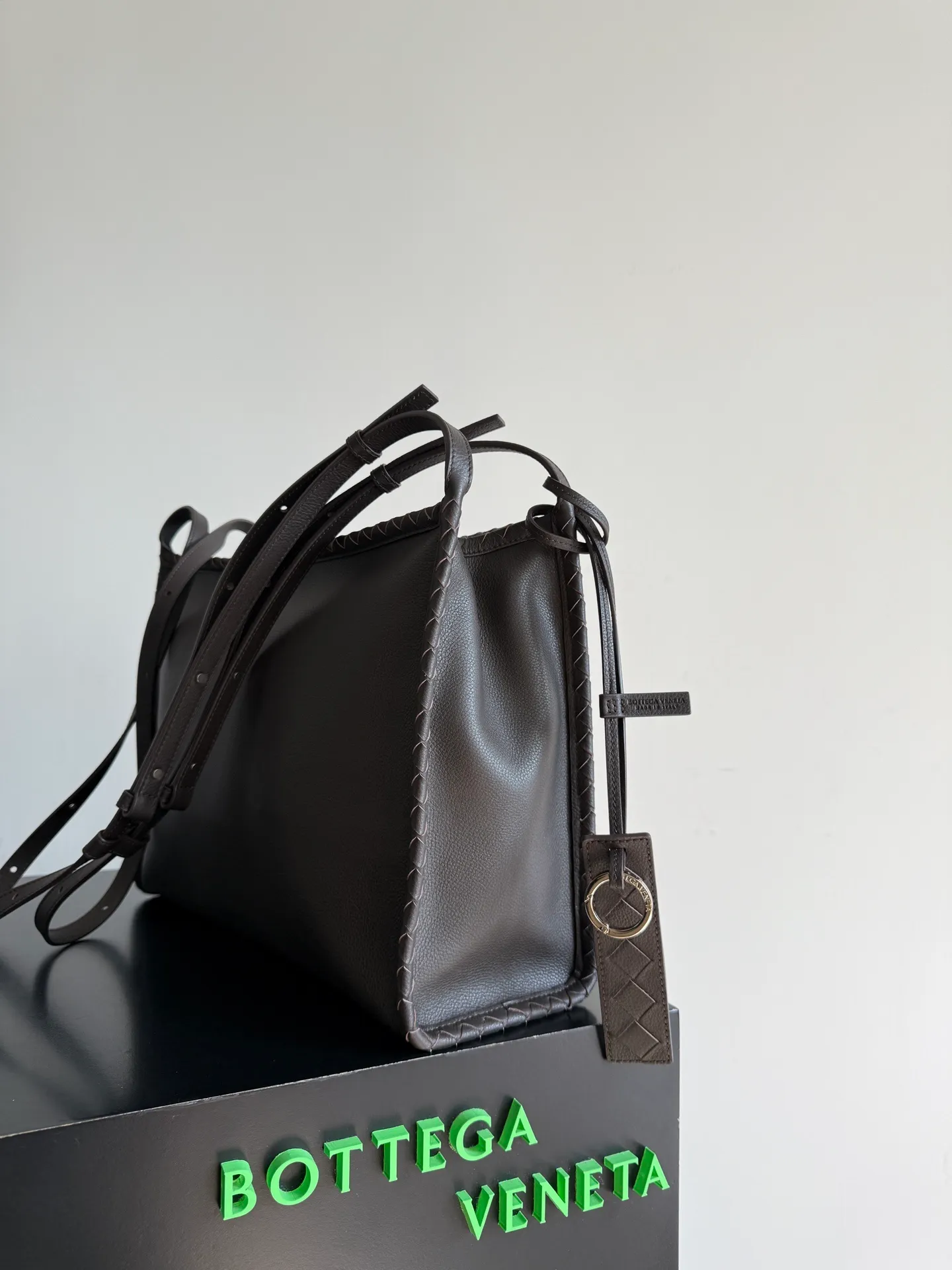 All categories 💚 Top version men’s bags 💚 BV 2026 official website new BV crossbody bag
